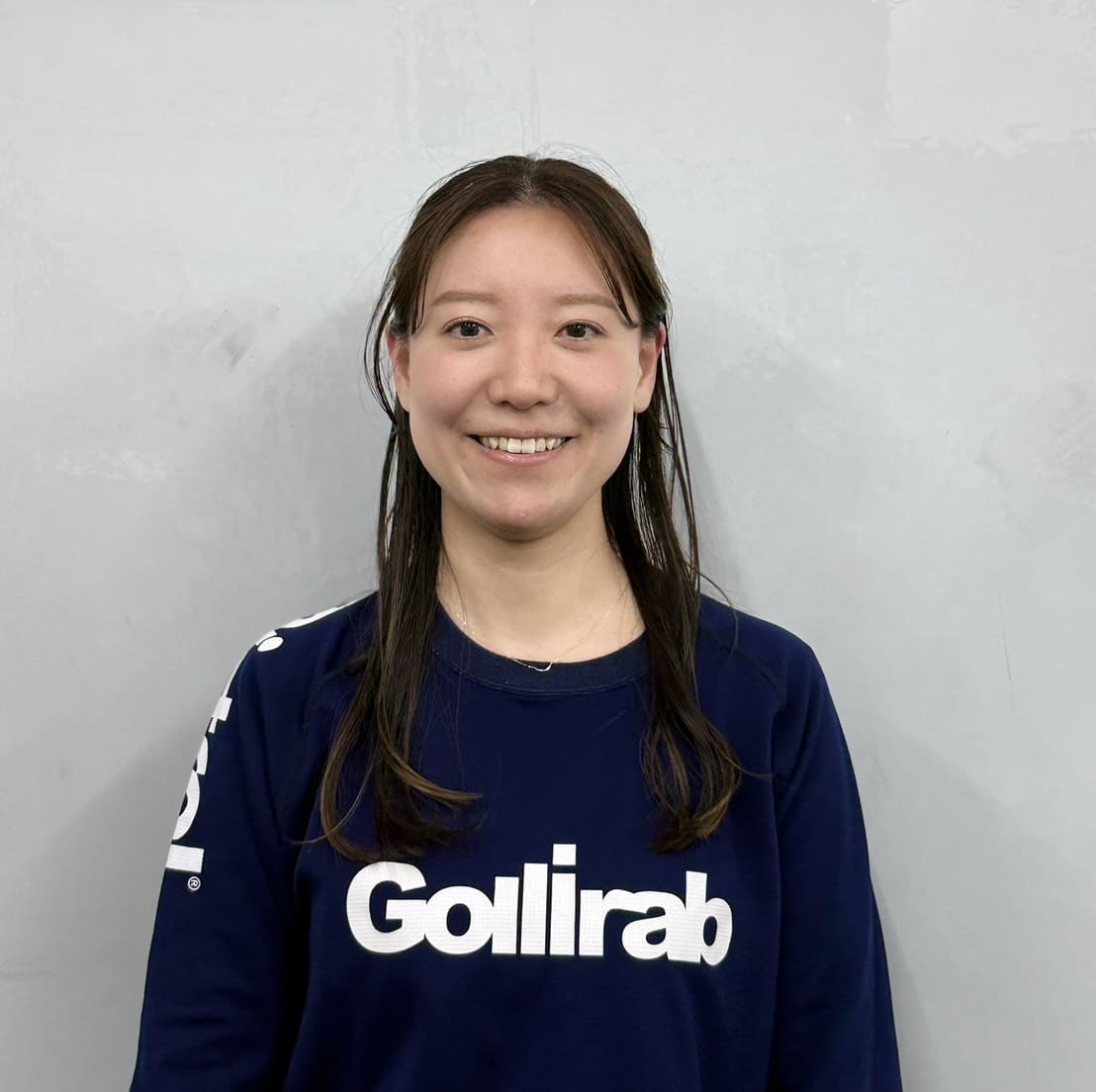 上野山　真以